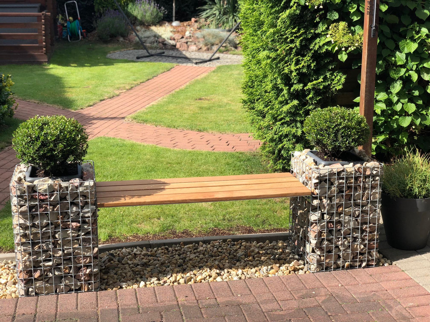 Garden bench with 2 flower columns - Cumaru wood, 200 cm long x 62 cm high x 37 cm deep, hot-dip galvanized, MW 5 x 5 cm