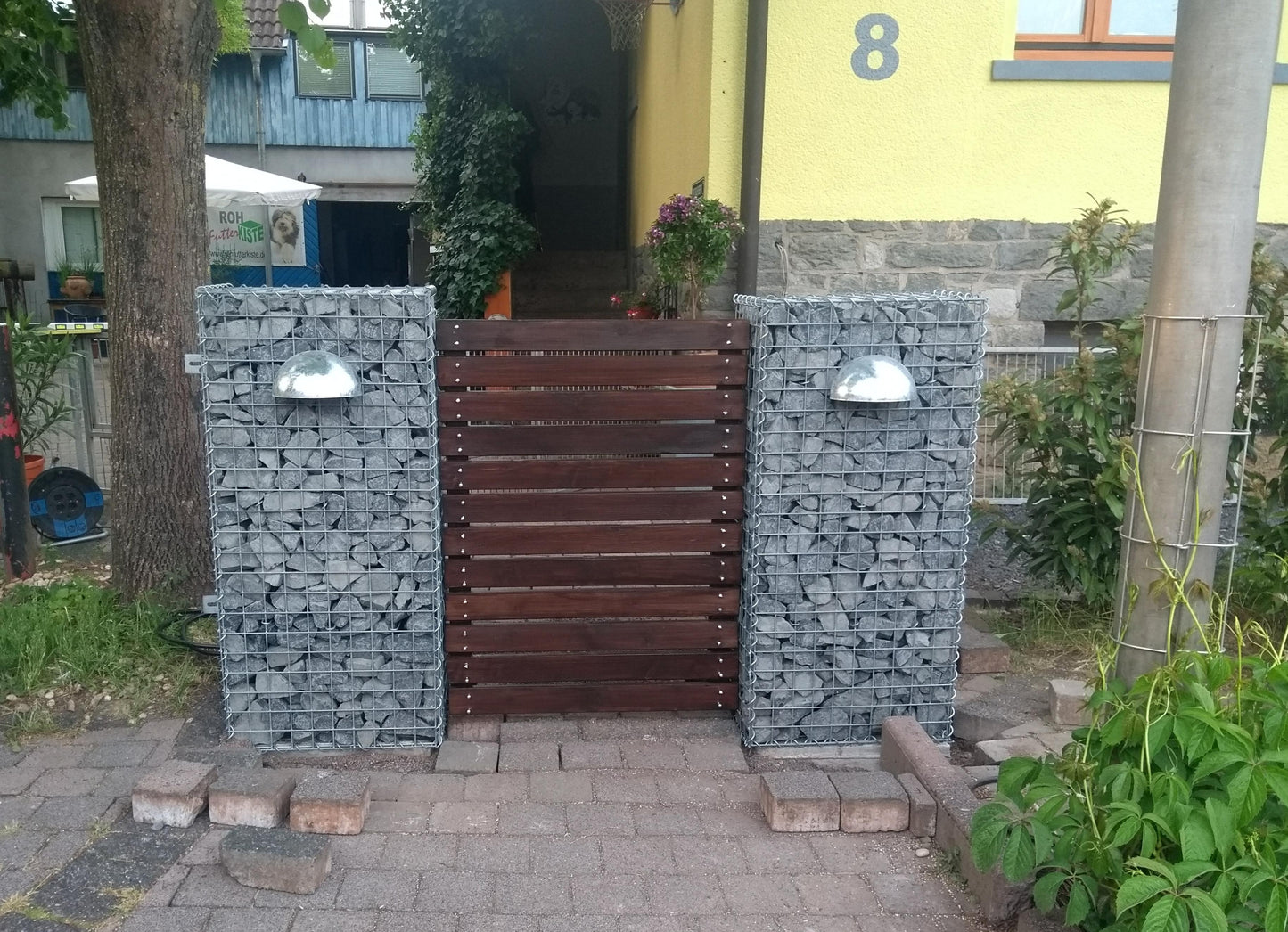 Lámpara galvanizada con soporte